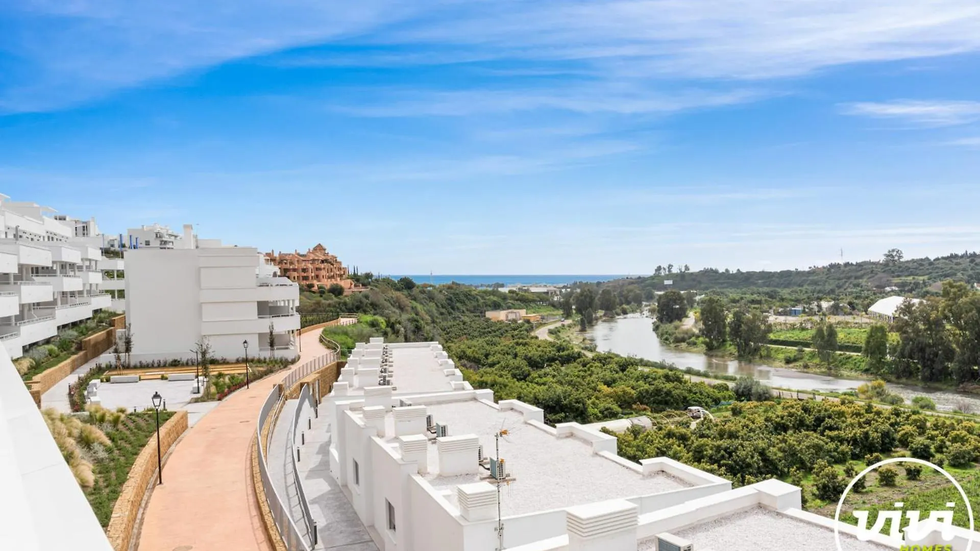 Vivi Homes - Vanisha Estepona 0*,  Spain