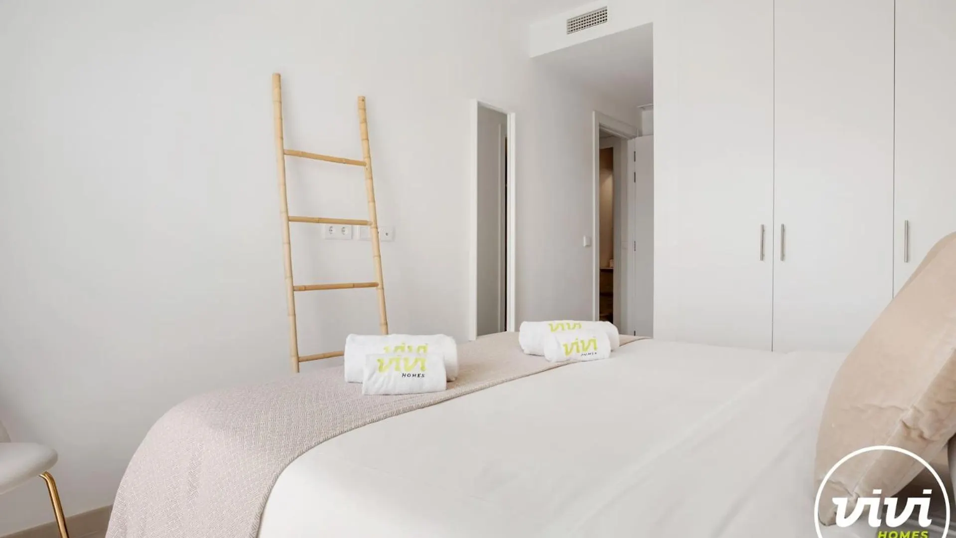 Vivi Homes - Vanisha Estepona Apartment