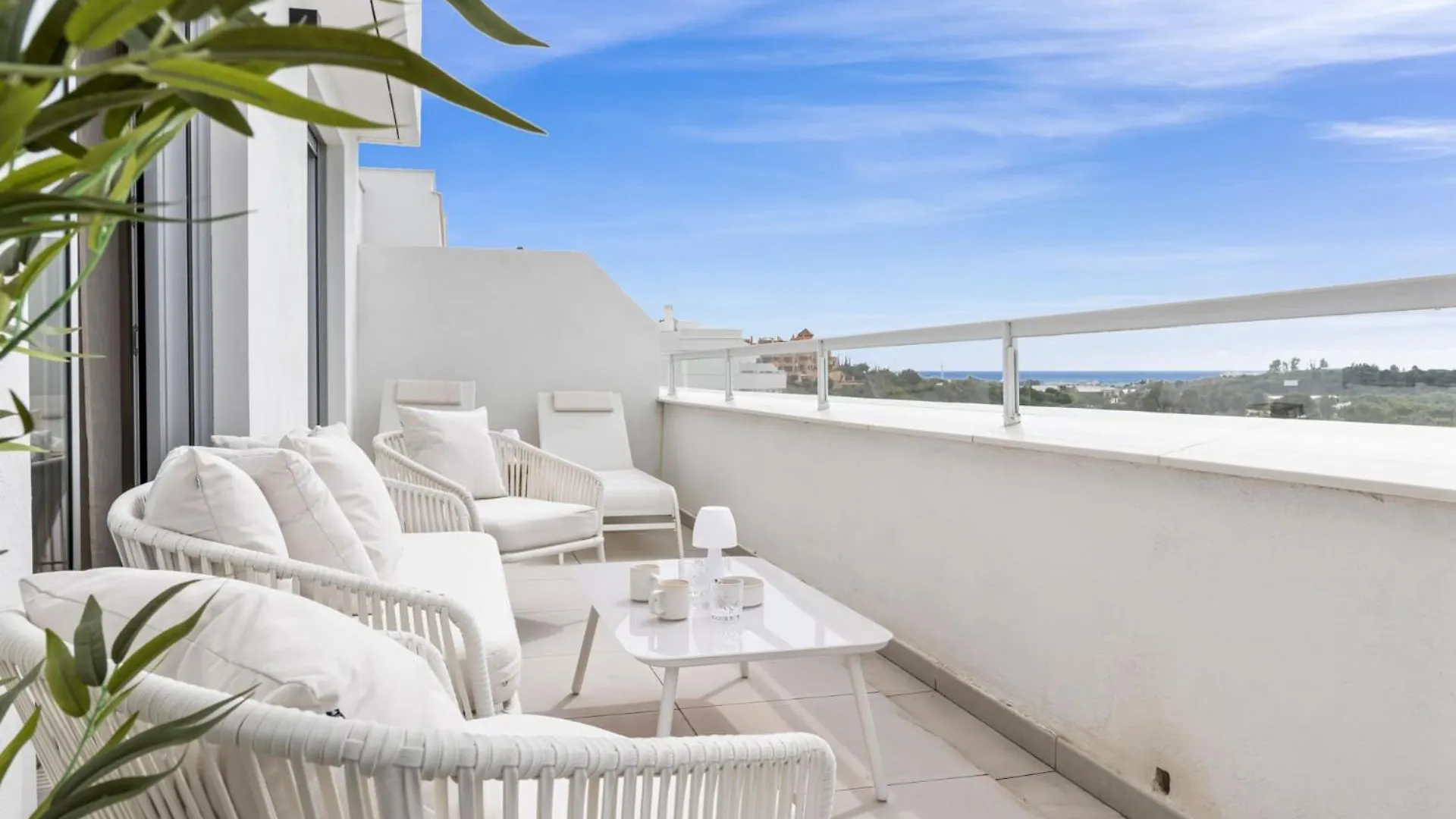 Vivi Homes - Vanisha Estepona 0*,  Spain