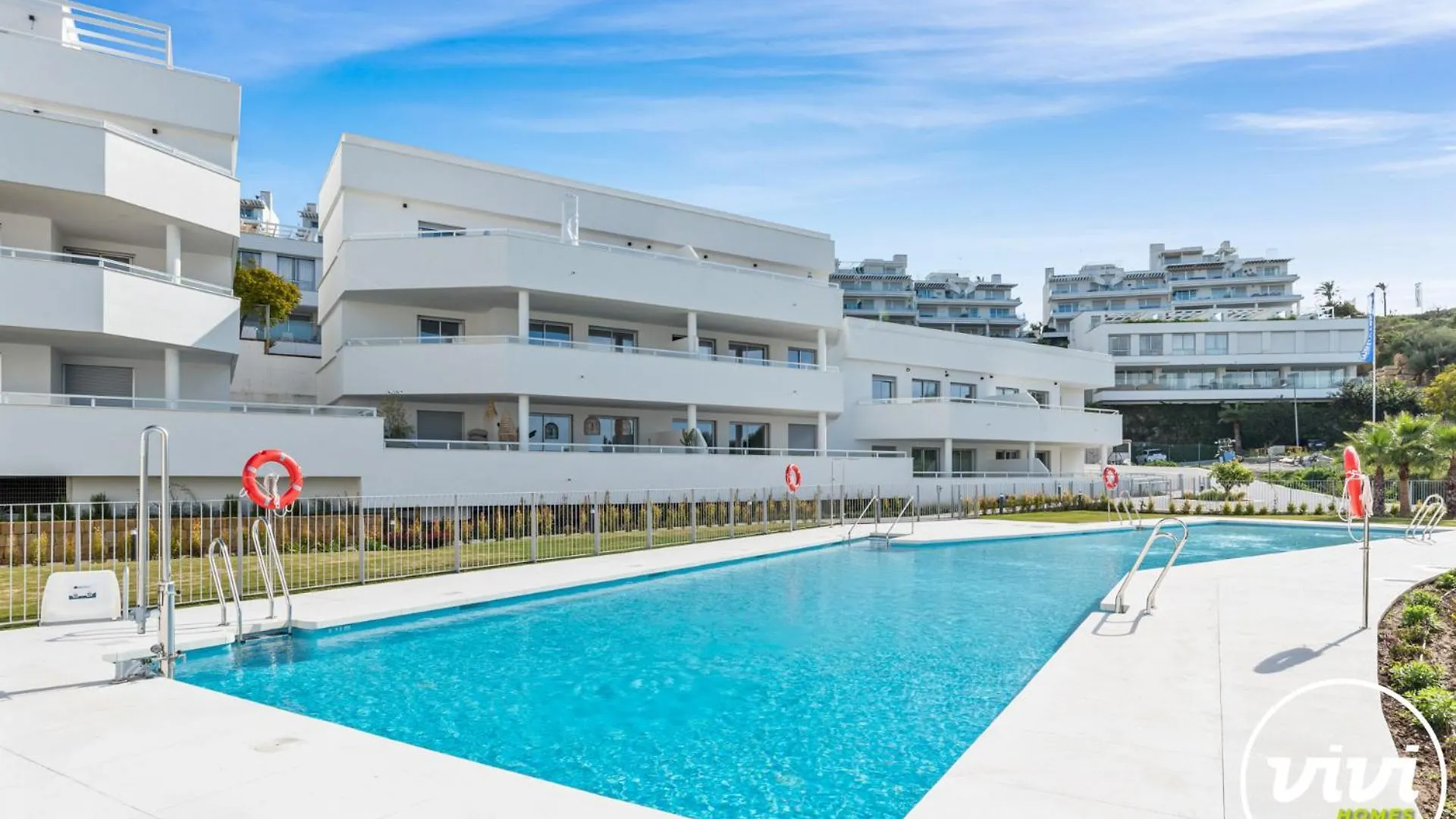 Vivi Homes - Vanisha Estepona 0*,  Spain